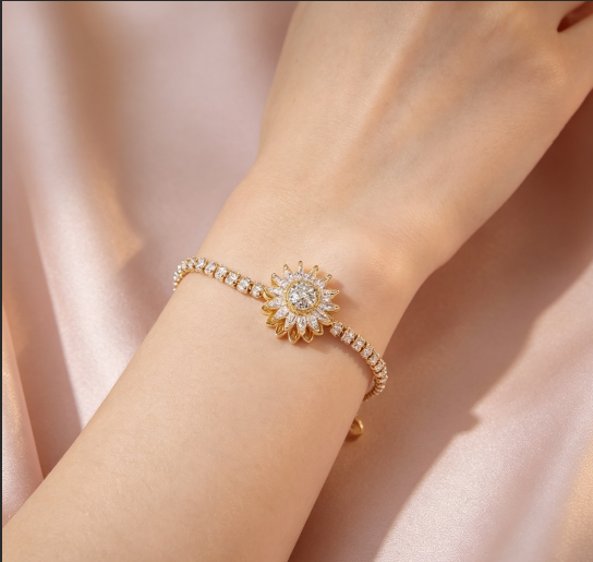 Women Rotatable Sunflower Bracelet, Spinning Fidget Relief Zircon Wrist Jewelry Fashion Adjustable Bracelet