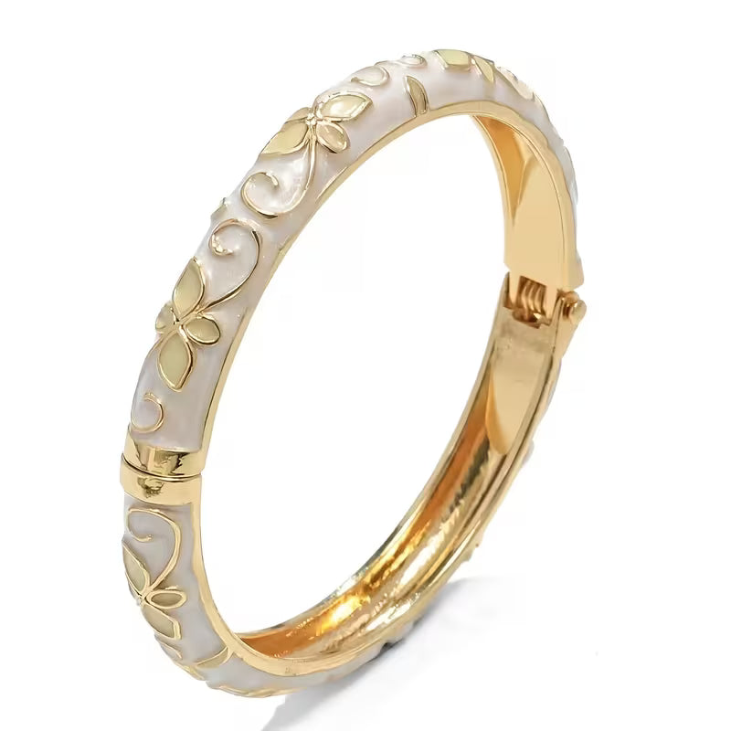 Vintage Palace Style Fashion Decorative Bangle